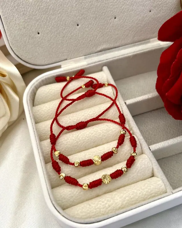 Pulsera Hilo Rojo Italiana