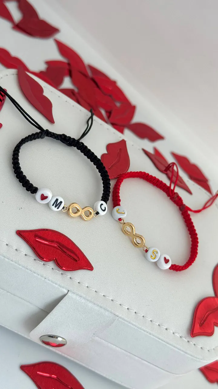 Pulsera Infinito con Iniciales — foto 2