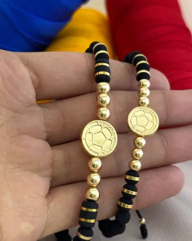 Pulsera Balón Cuentas Negras