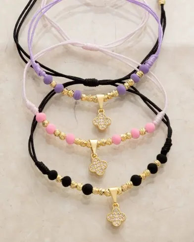 Pulsera Trébol Circones Cuentas Mate