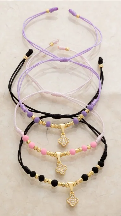 Pulsera Trébol Circones Cuentas Mate