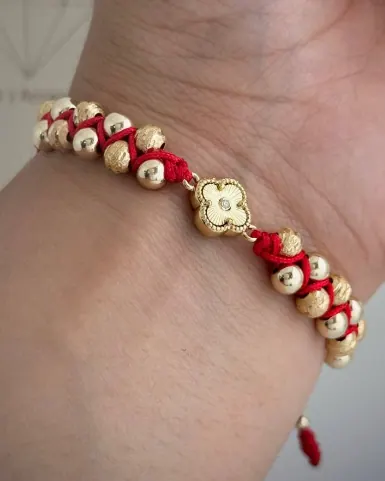 Pulsera Trébol Hilo Rojo
