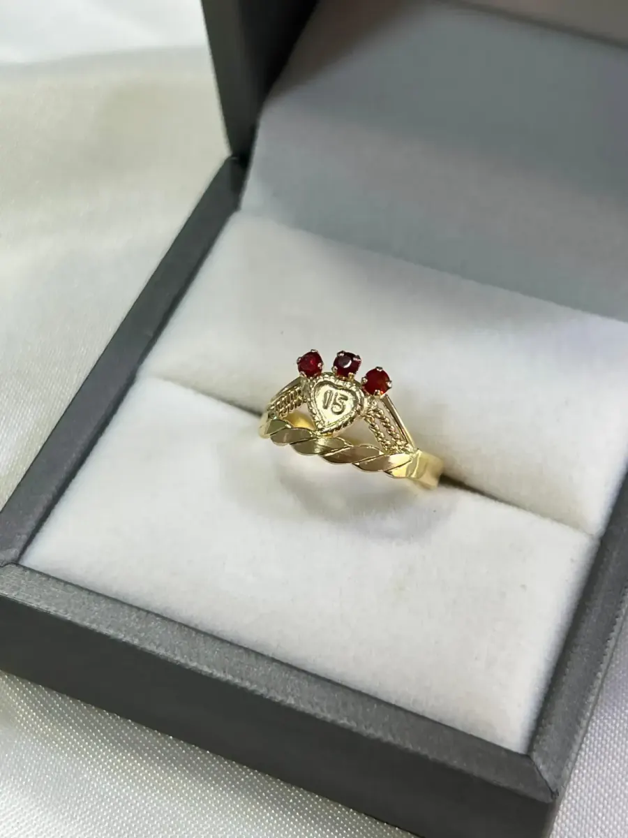 Anillo 15 Años, 3 Piedras — foto 4
