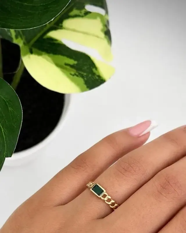 Anillo Cubano Circón Verde Ajustable