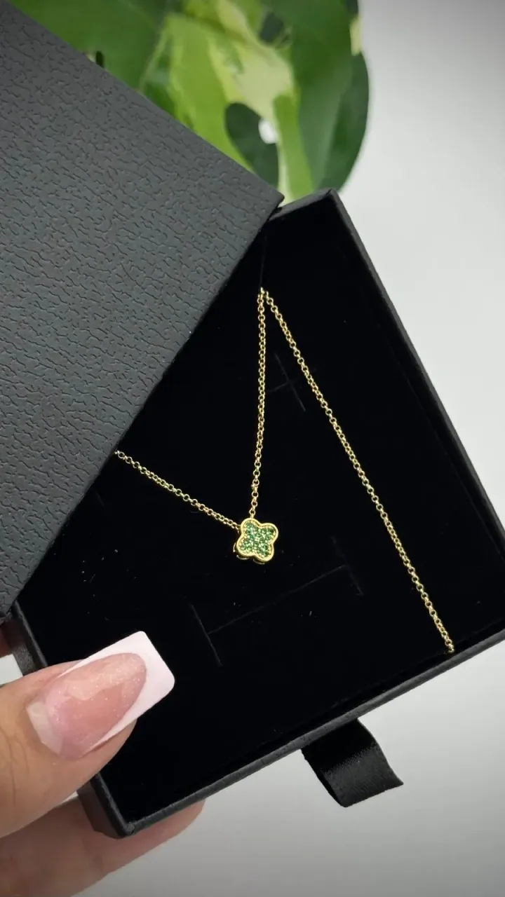 Conjunto Belcher Van Cleef Verde 45 cm