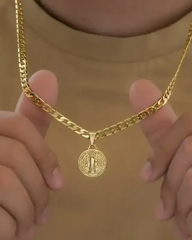 Dije Medalla San Benito Grande