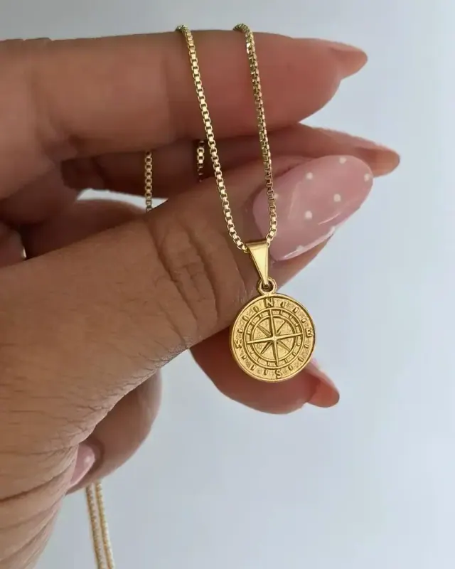 Dije Rosa de los Vientos