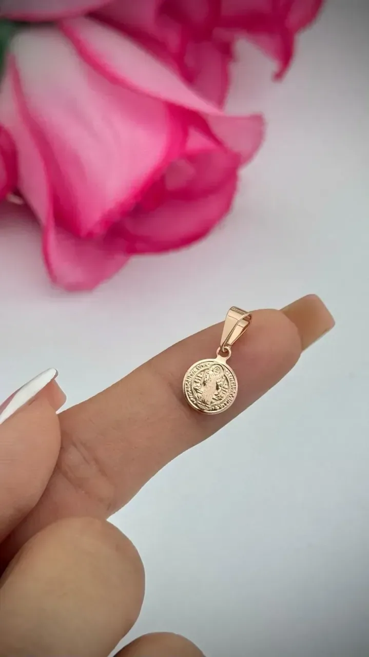 Dije San Benito Rosa 6 mm