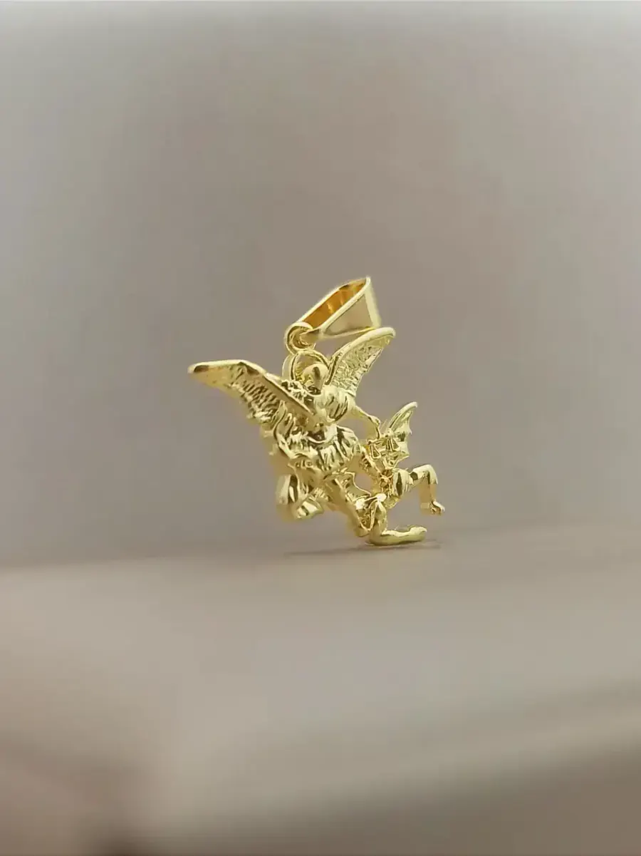 Dije Silueta San Miguel Arcángel