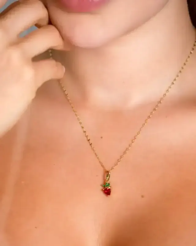 Dije Strawberry