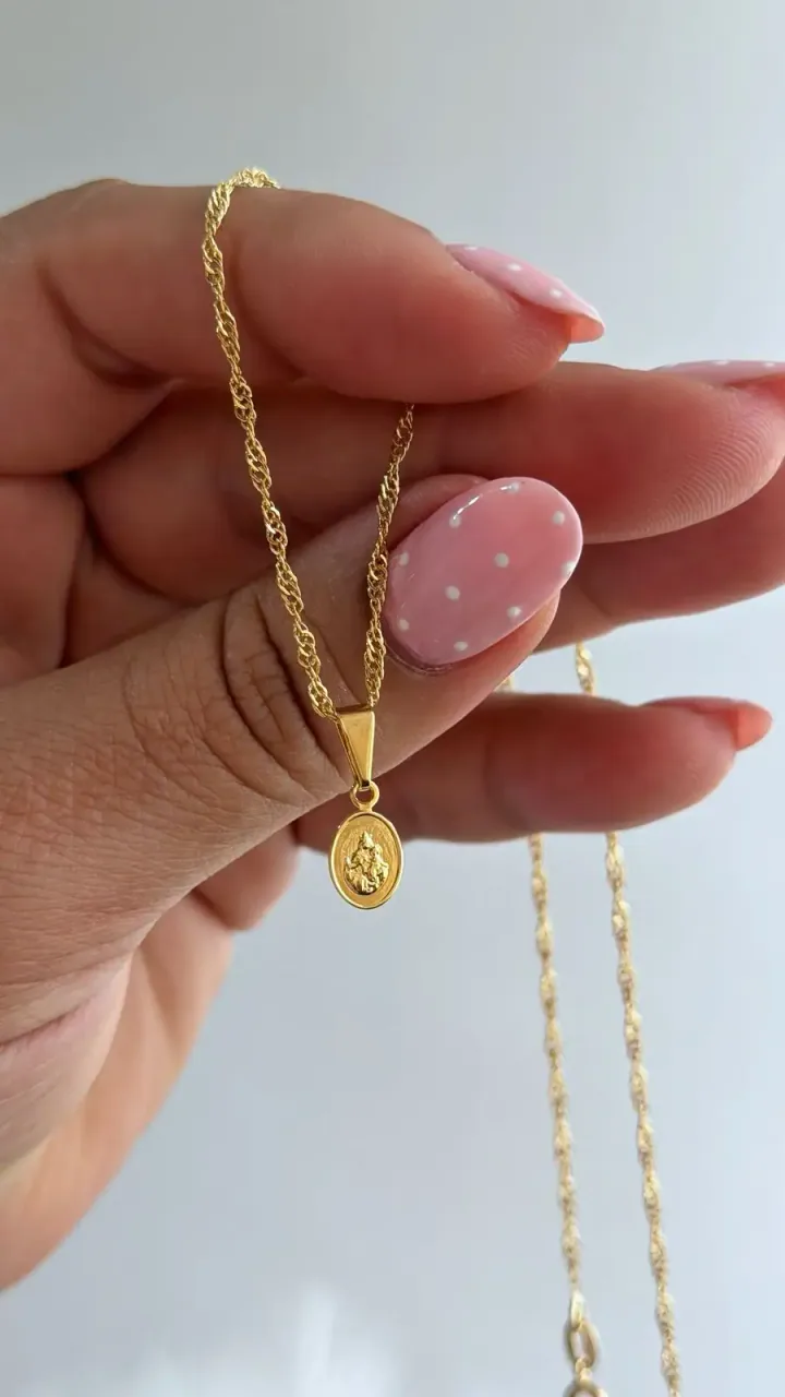 Dije Virgen del Carmen Mini